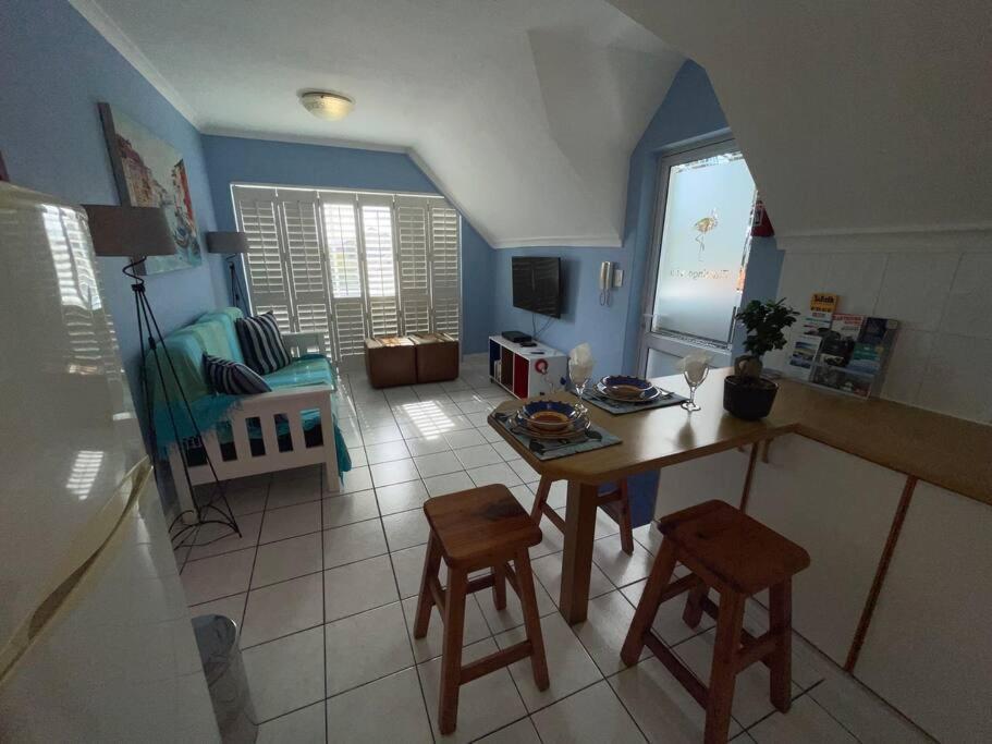 De Blauwvoet - Flamingo Apartment ケープタウン エクステリア 写真